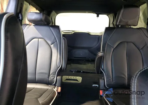 2025 Chrysler Pacifica Limited from USA, damaged, VIN 2C4RC1GG6SR518422